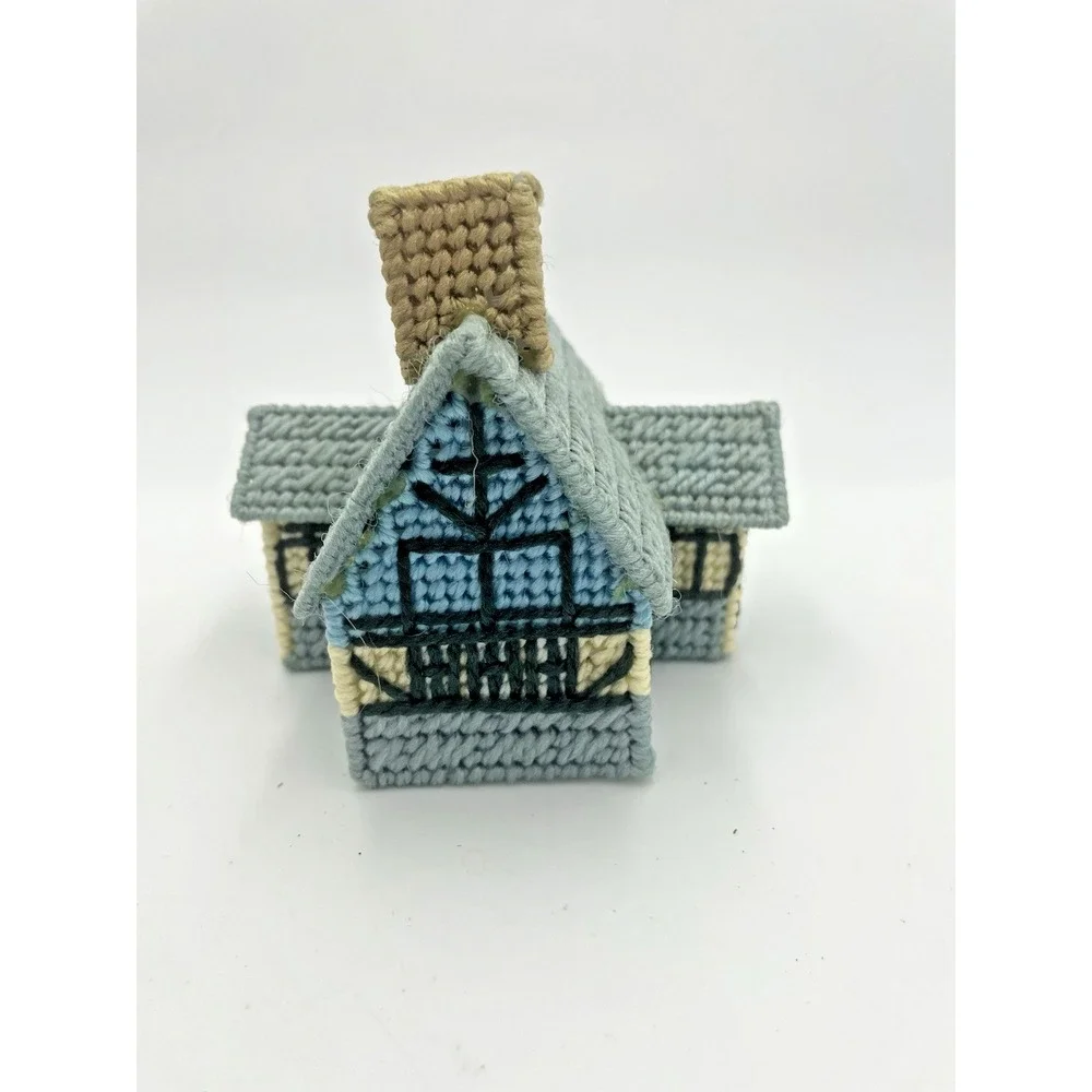 Vtg 70s Handmade Yarn Needlepoint Completed‎ 2 Cottage Houses Plastic Canvas